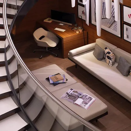 Renaissance Republique & Hotel 5*