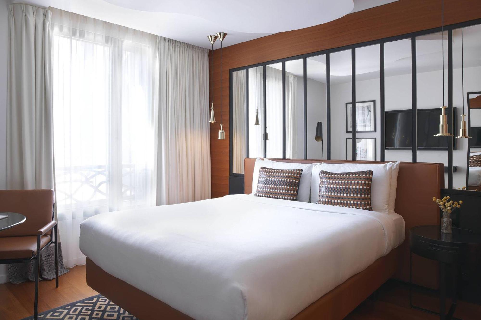 Renaissance Republique & 5* Parigi
