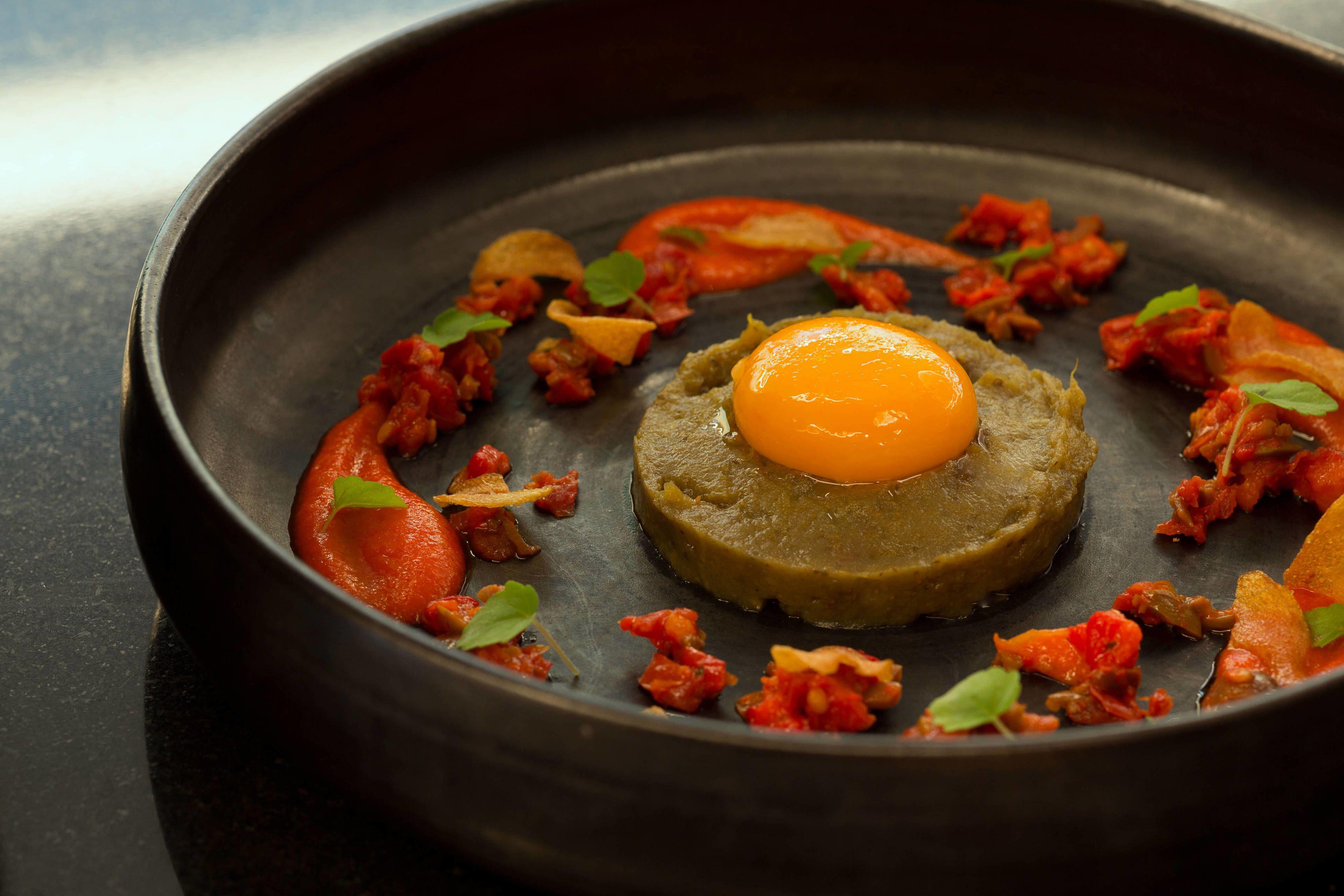 Renaissance Republique & Hotel