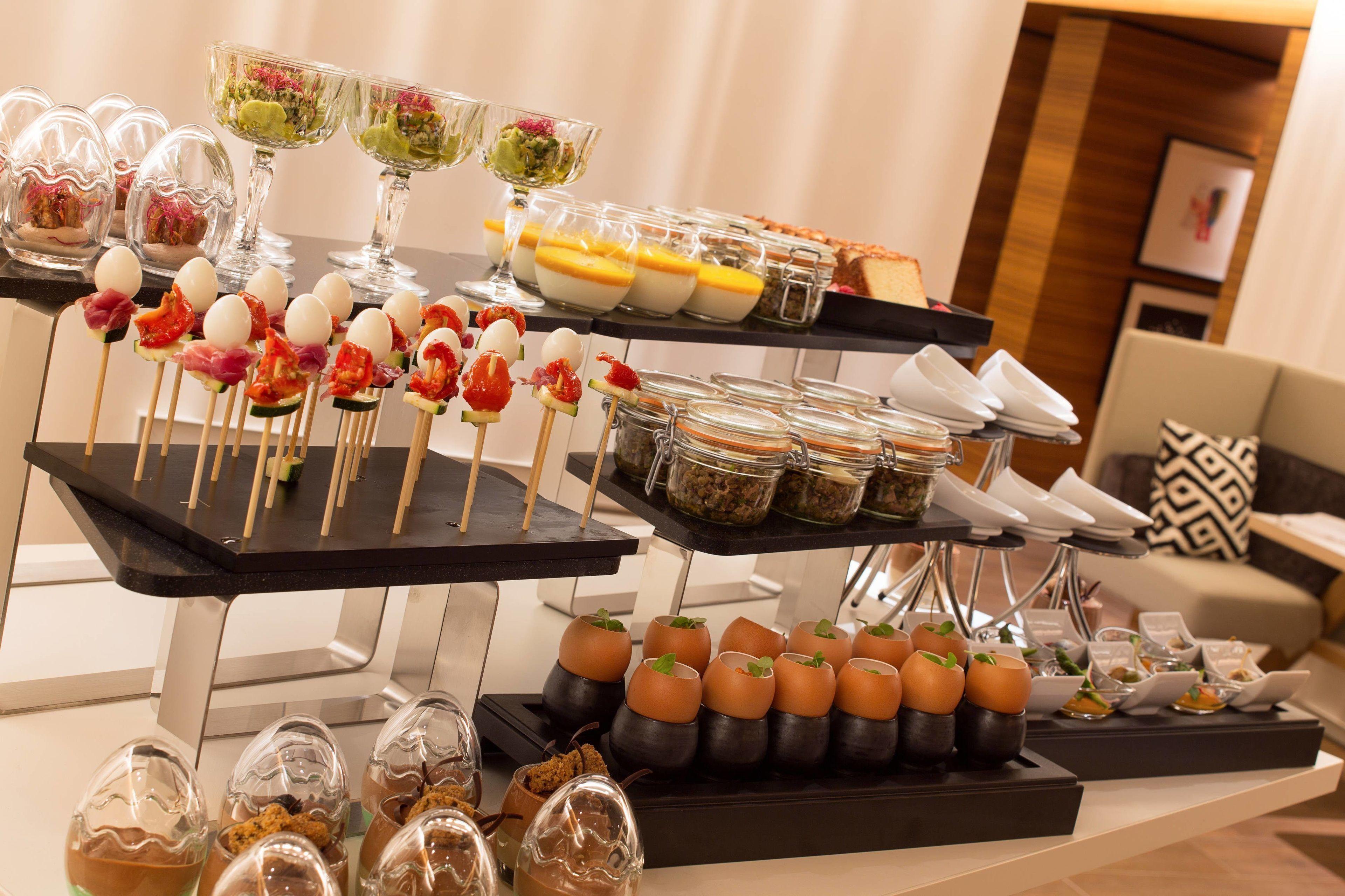 Hotel Renaissance Republique & Paris