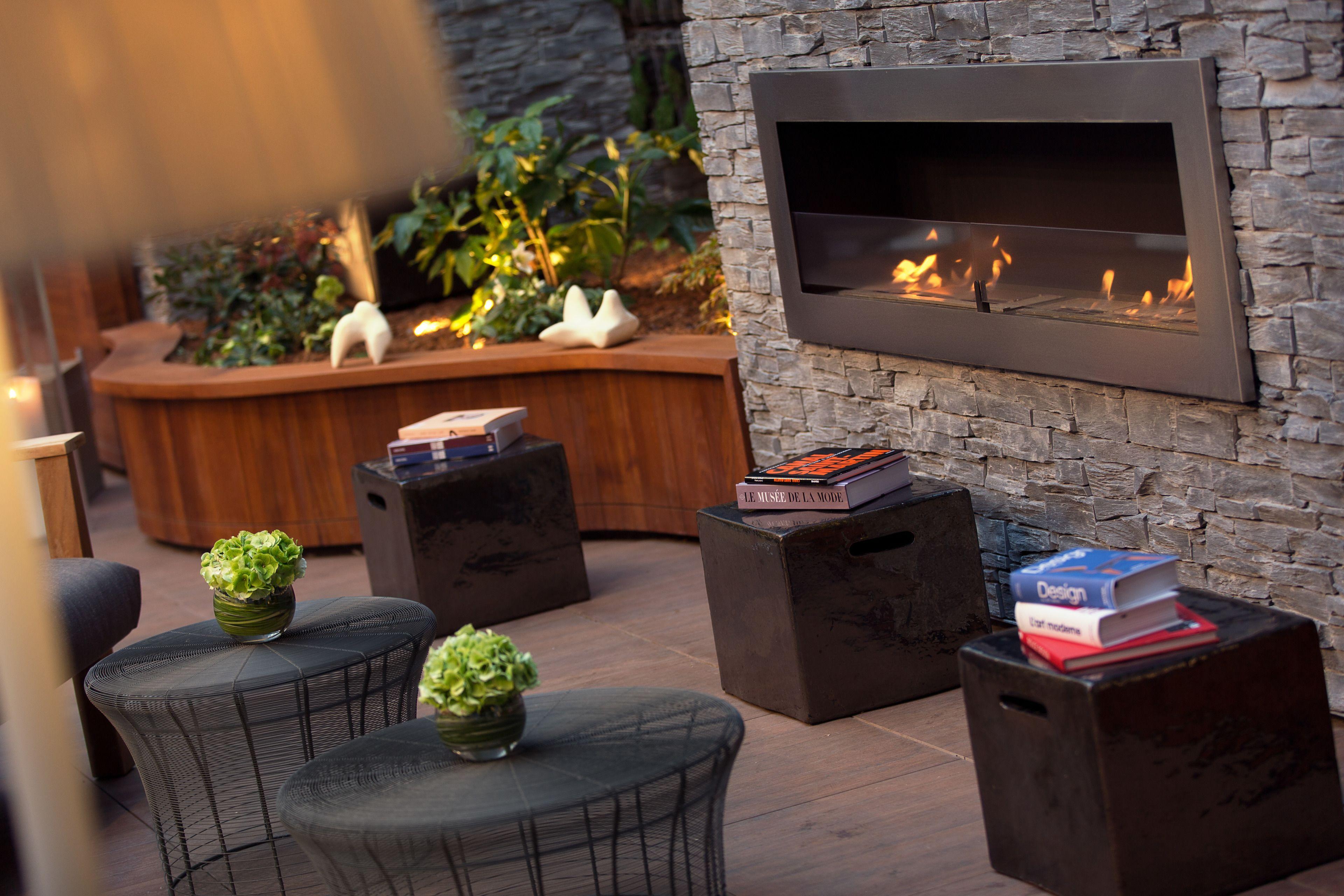 Renaissance Republique & Hotel