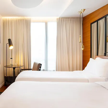 Hotel Renaissance Republique & 5*